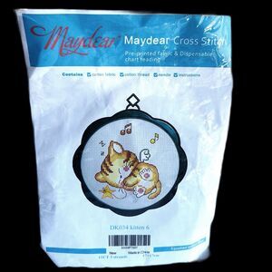 Maydear Stamped Cross Stitch Kit DK034 Kitten 6  17x17  BEGINNERS